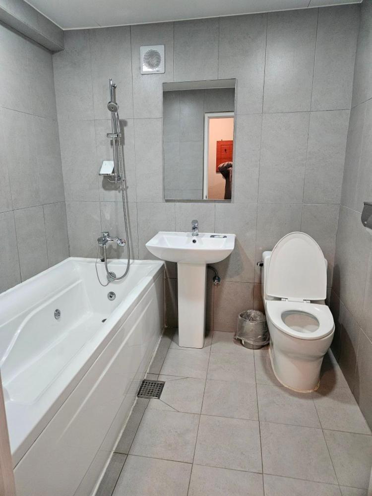Hotel Junoh Сеул Екстериор снимка